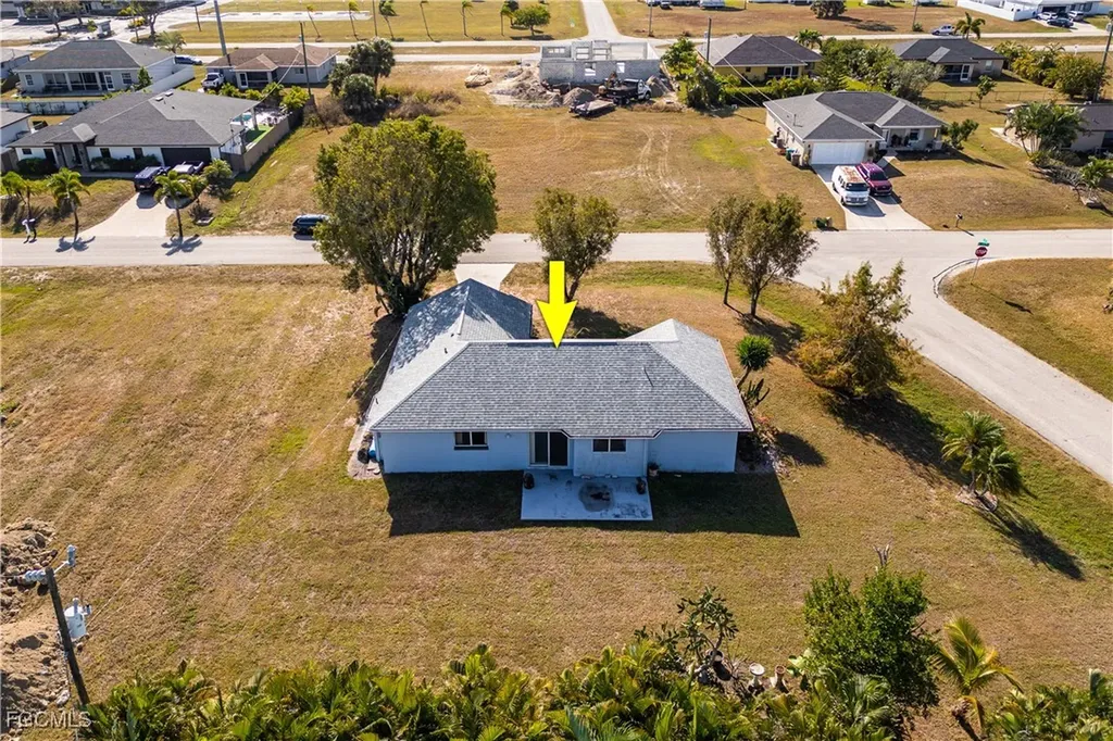 2017 NE 24th Terrace Cape Coral FL 33909