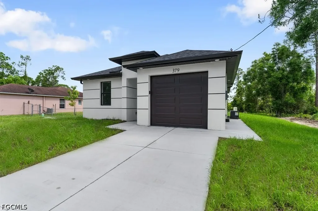 379 Selkirk Avenue Lehigh Acres FL 33974