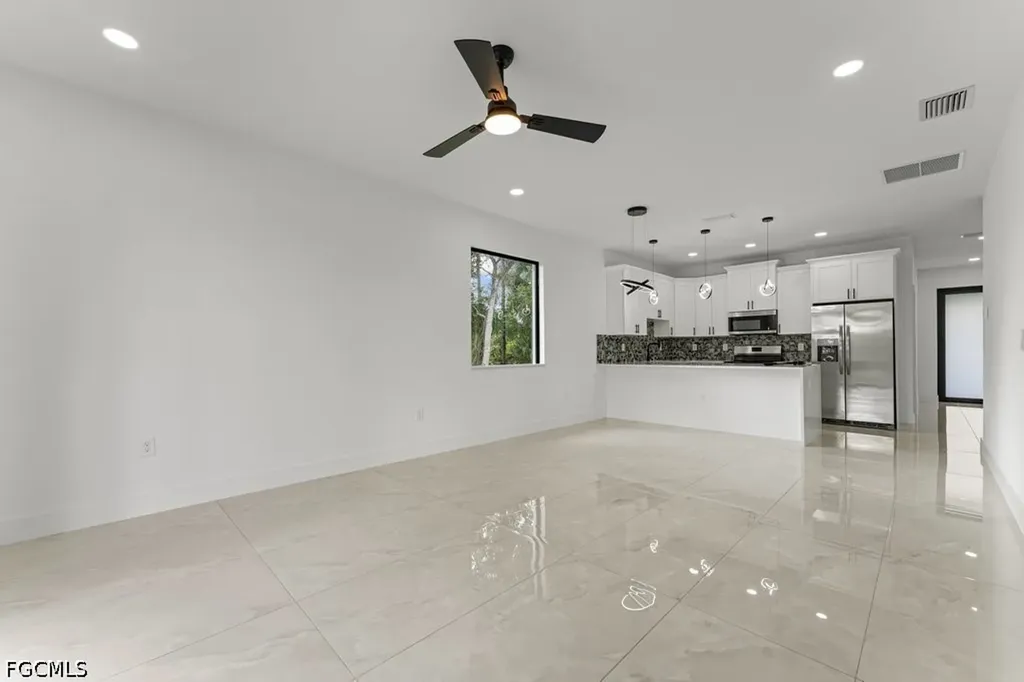 379 Selkirk Avenue Lehigh Acres FL 33974