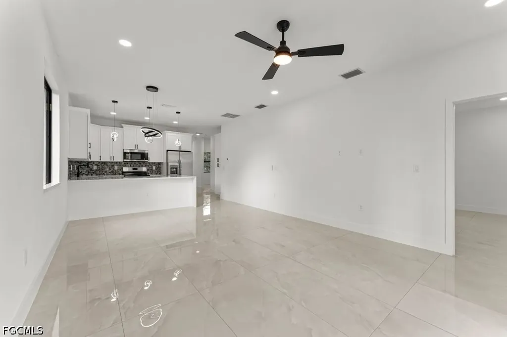 379 Selkirk Avenue Lehigh Acres FL 33974