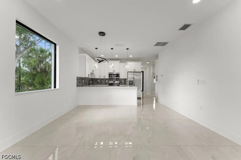 379 Selkirk Avenue Lehigh Acres FL 33974
