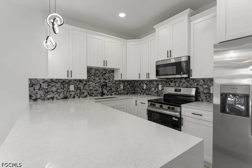 379 Selkirk Avenue Lehigh Acres FL 33974