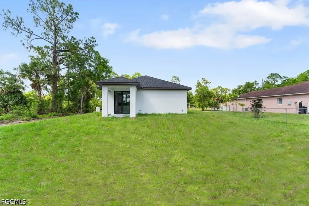 379 Selkirk Avenue Lehigh Acres FL 33974