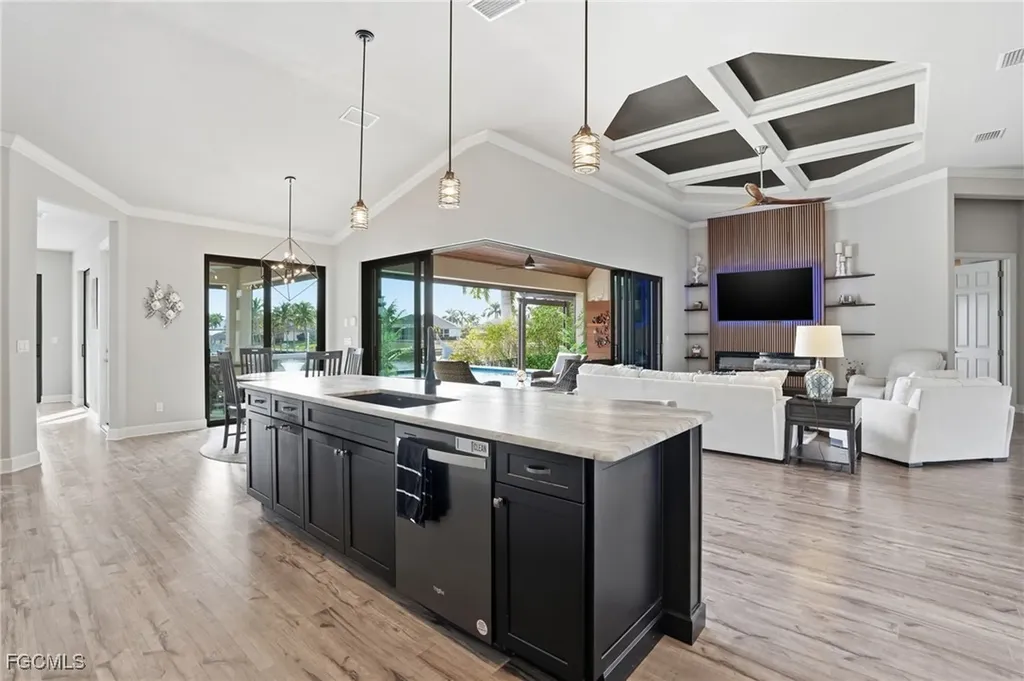 2728 SW 25th Street Cape Coral FL 33914