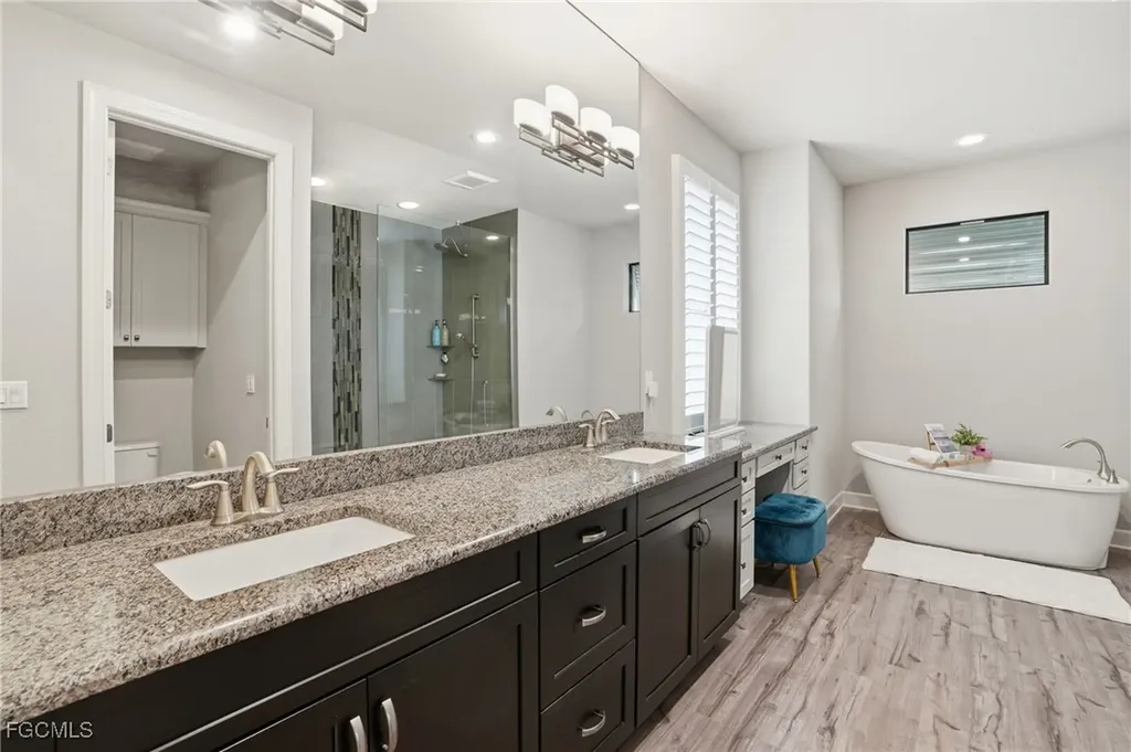 2728 SW 25th Street Cape Coral FL 33914