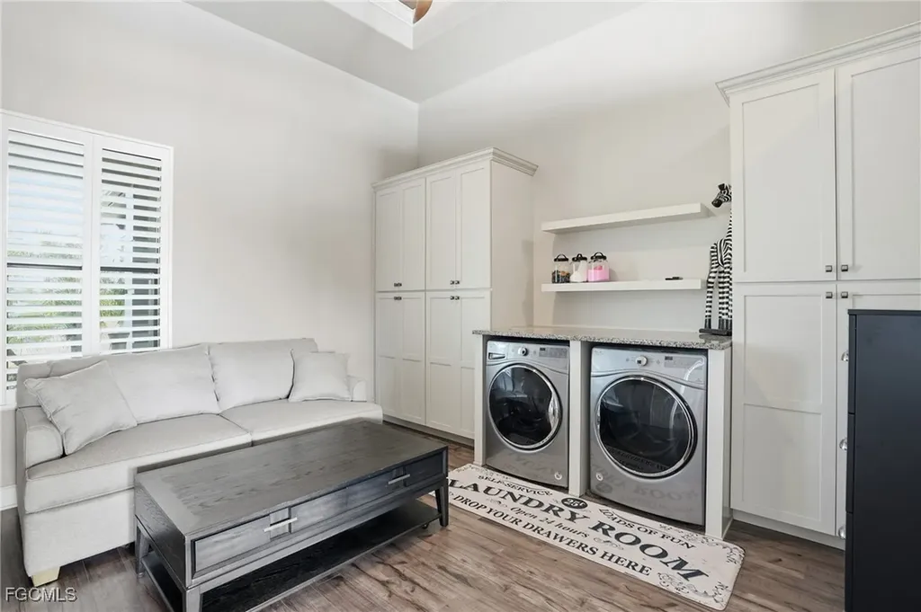 2728 SW 25th Street Cape Coral FL 33914