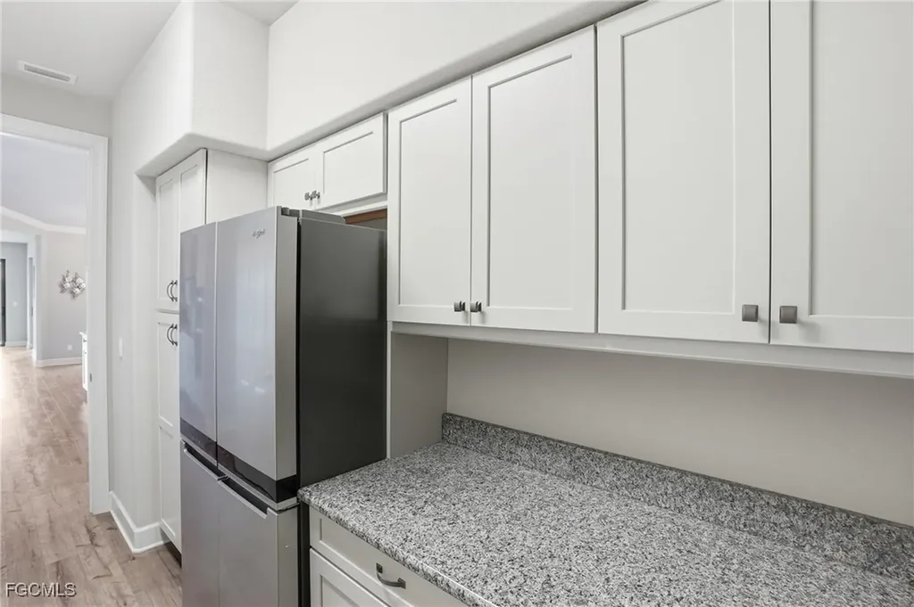 2728 SW 25th Street Cape Coral FL 33914