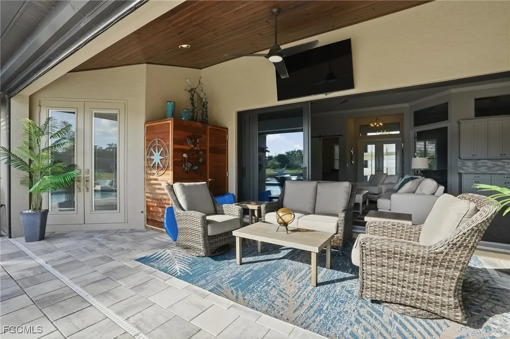 2728 SW 25th Street Cape Coral FL 33914