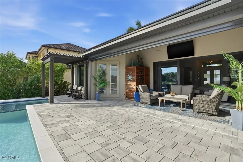 2728 SW 25th Street Cape Coral FL 33914