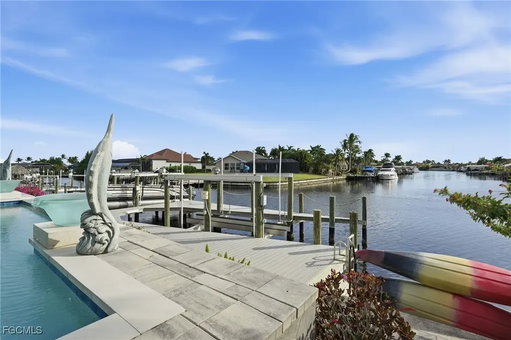 2728 SW 25th Street Cape Coral FL 33914