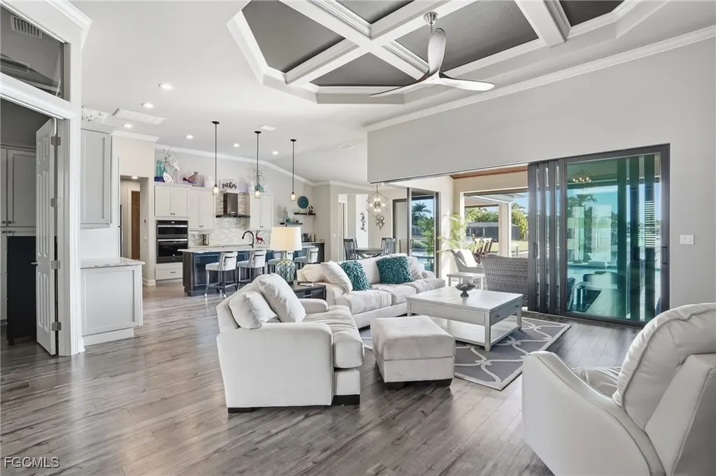 2728 SW 25th Street Cape Coral FL 33914