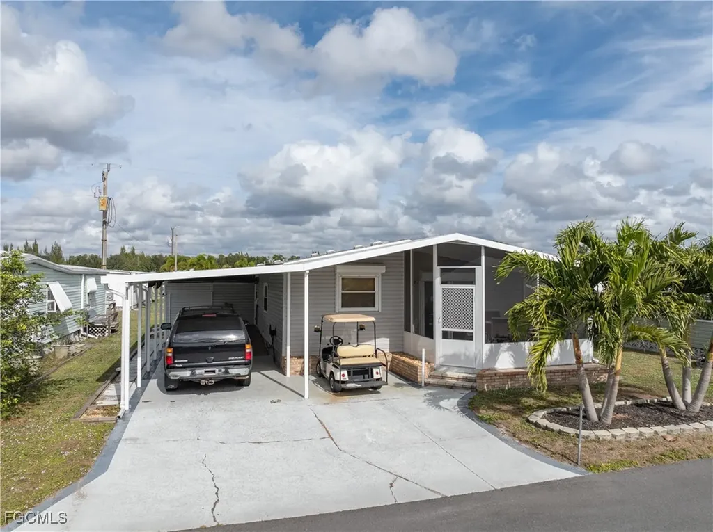 3465 Celestial Way North Fort Myers FL 33903