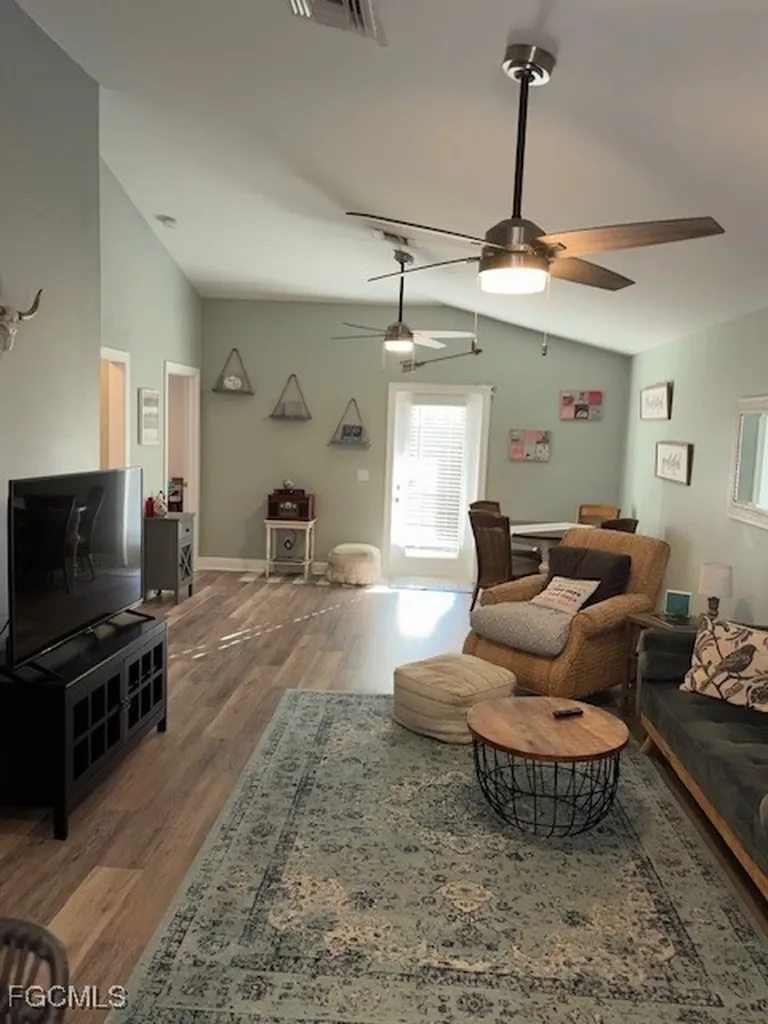 842 South Street Fort Myers Beach FL 33931