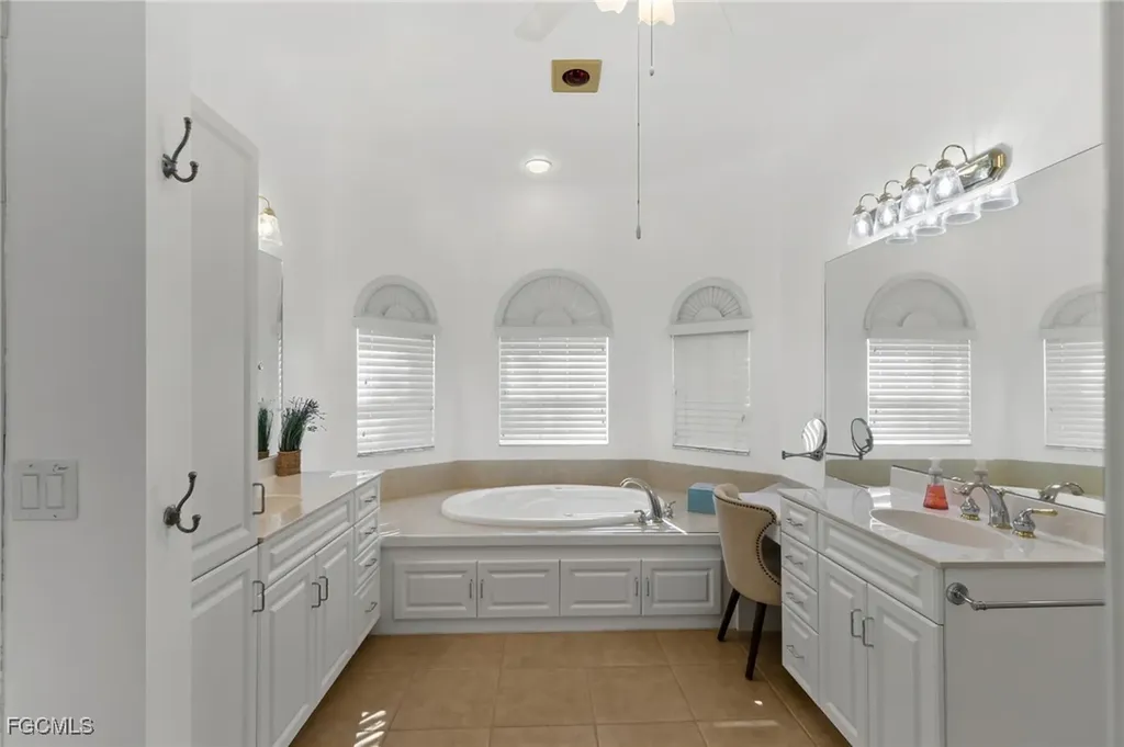 1935 SE 26th Street Cape Coral FL 33904