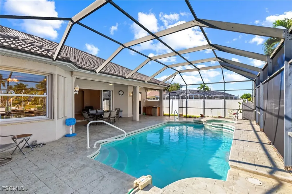 1935 SE 26th Street Cape Coral FL 33904