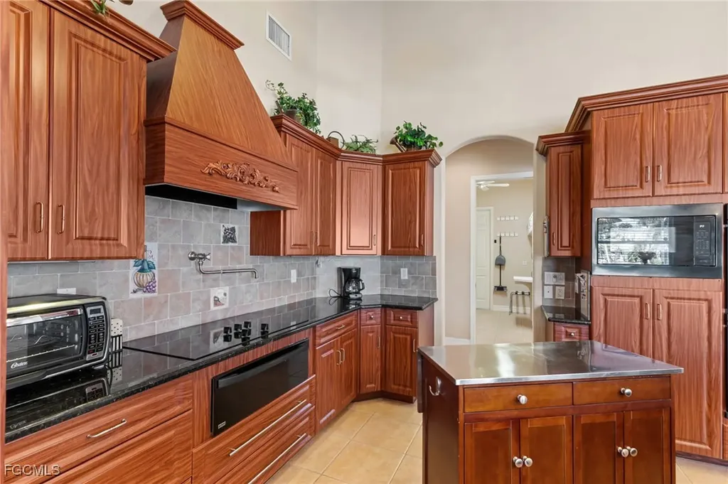 1935 SE 26th Street Cape Coral FL 33904