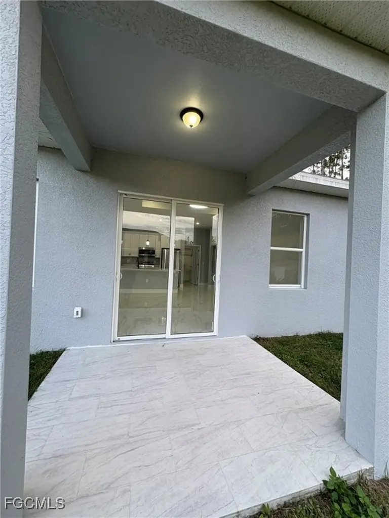 937 Sentinela Boulevard Lehigh Acres FL 33974