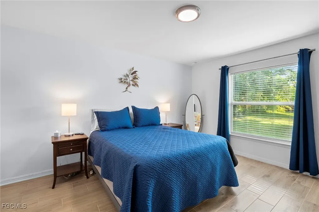 114 SW 13th Street Cape Coral FL 33991