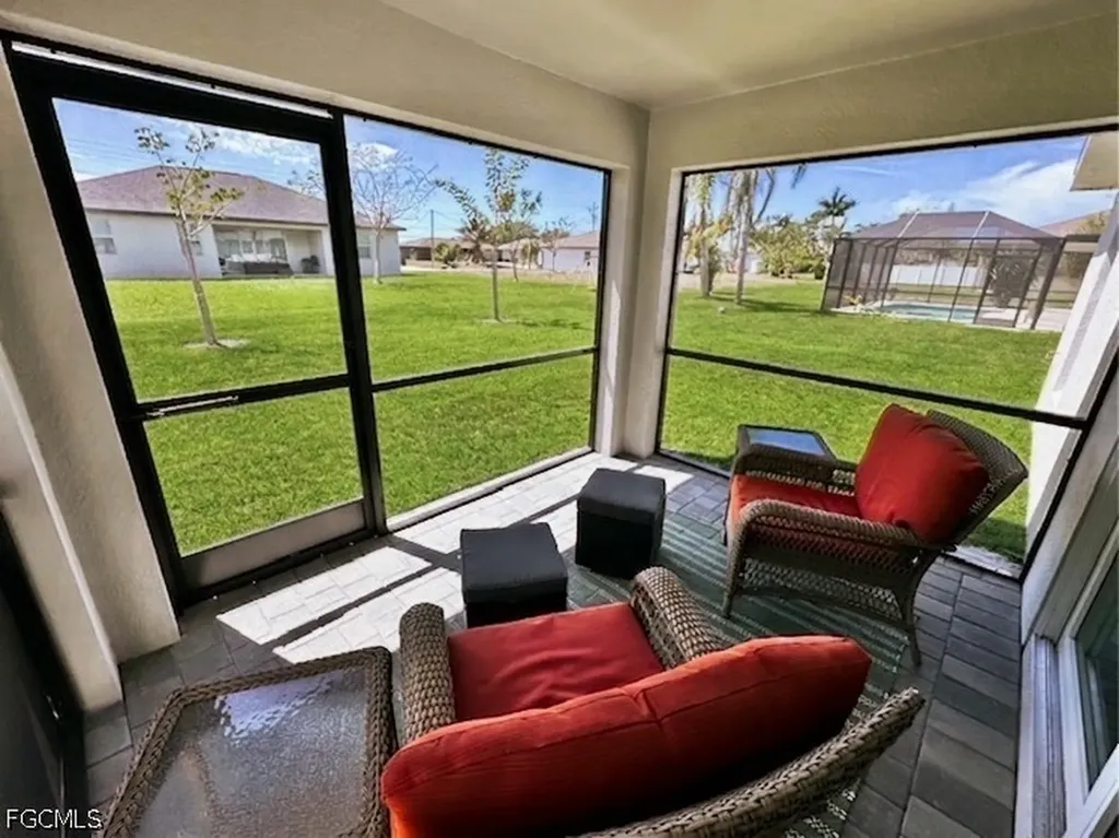 114 SW 13th Street Cape Coral FL 33991