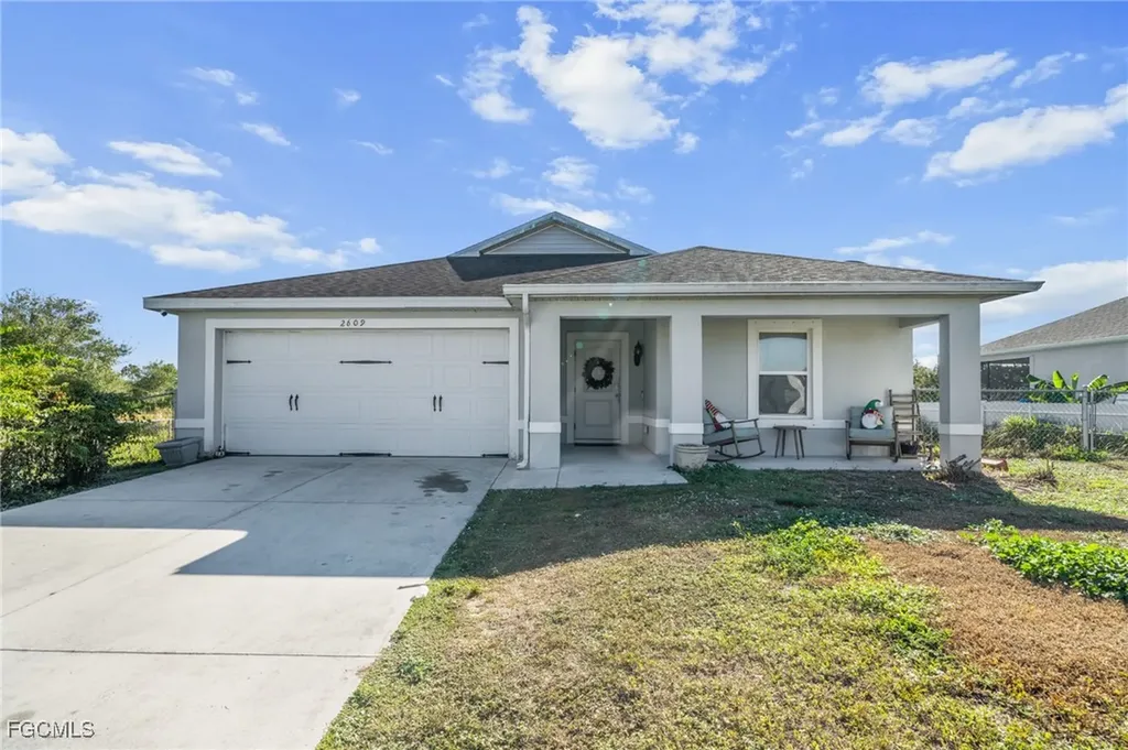 2609 25th Street W Lehigh Acres FL 33971