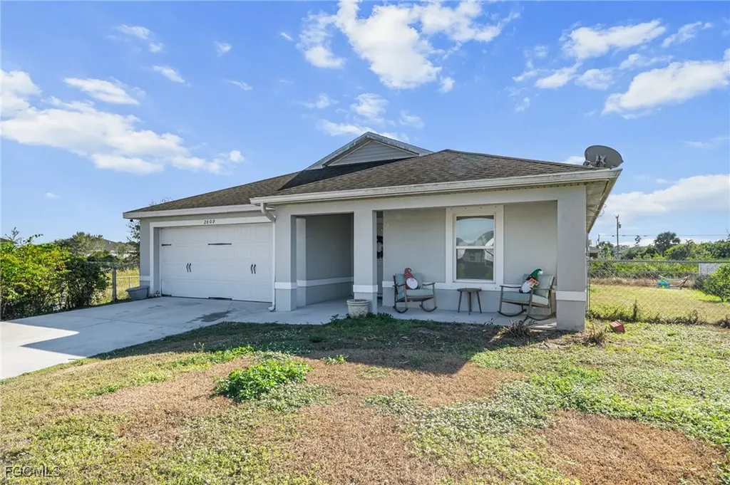 2609 25th Street W Lehigh Acres FL 33971