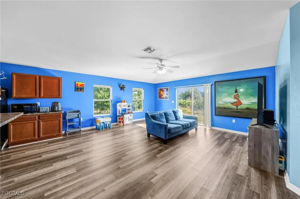 2609 25th Street W Lehigh Acres FL 33971