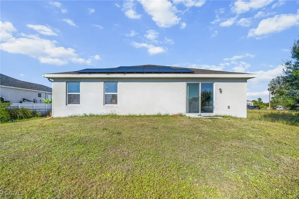 2609 25th Street W Lehigh Acres FL 33971