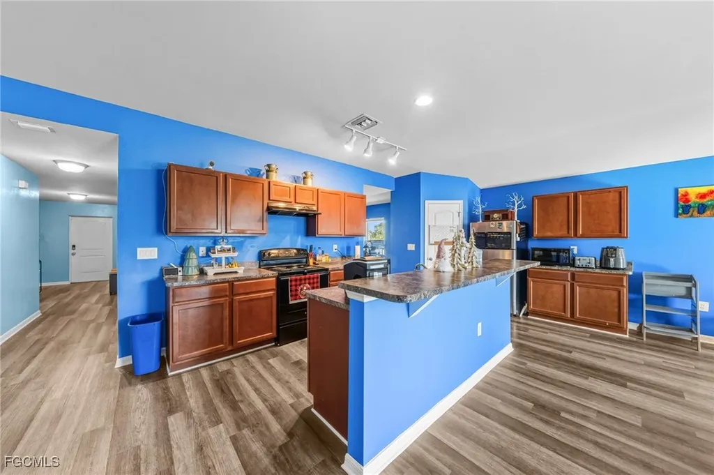 2609 25th Street W Lehigh Acres FL 33971