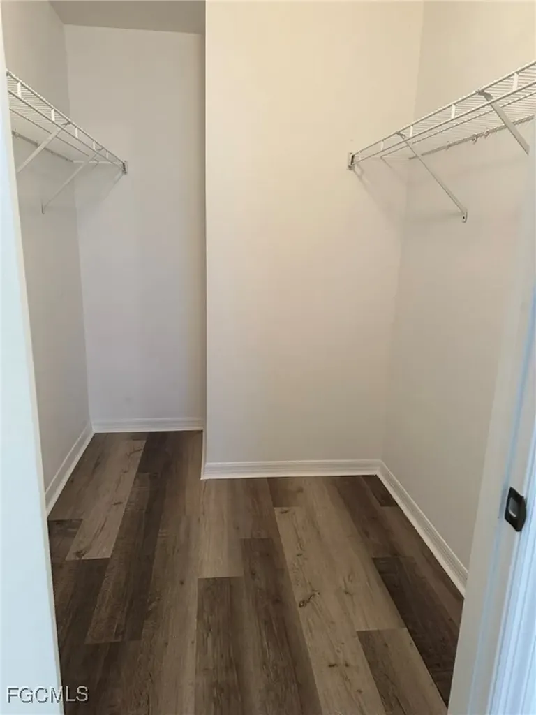 2207 NE 15th Lane Cape Coral FL 33909