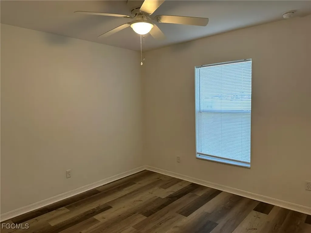 2207 NE 15th Lane Cape Coral FL 33909