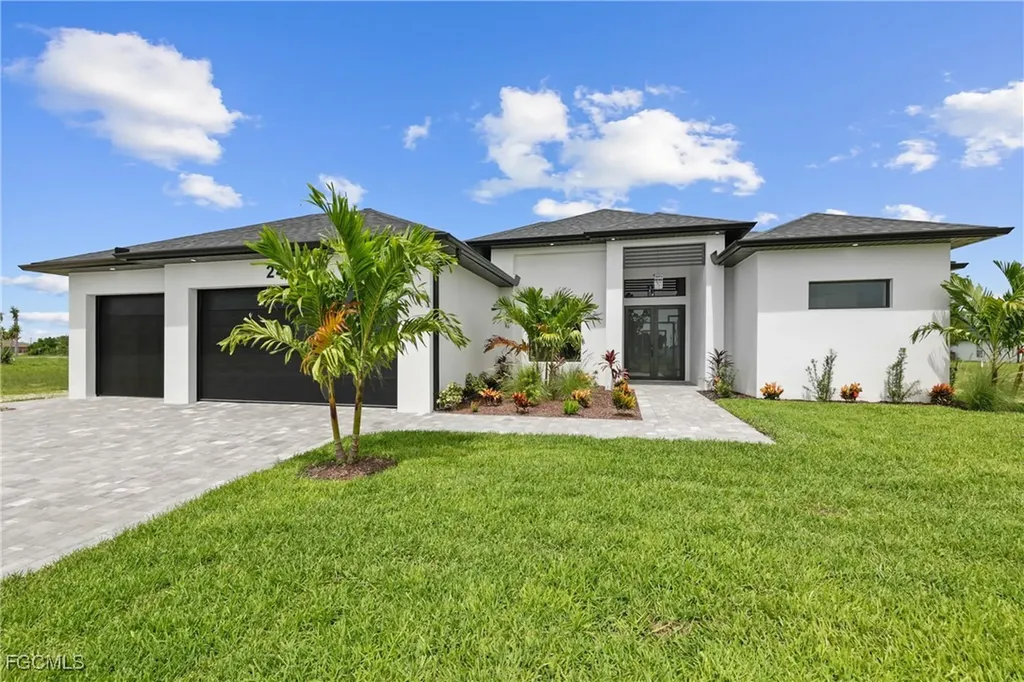 2422 Nelson Road N Cape Coral FL 33993