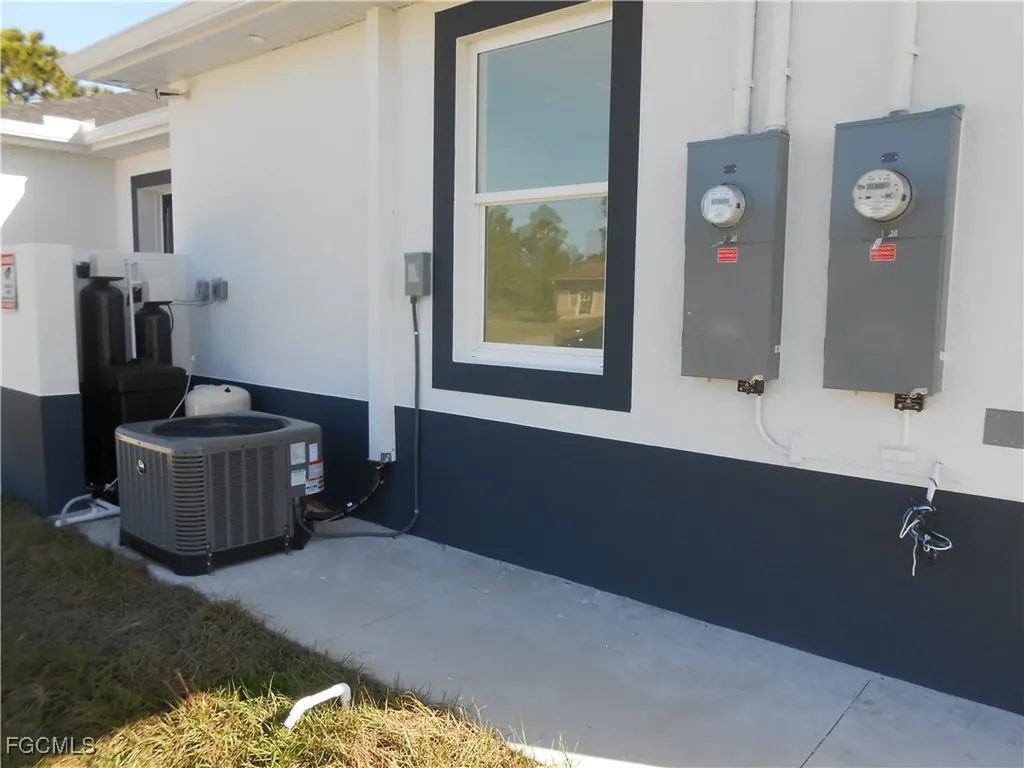 937 Graystone Avenue Lehigh Acres FL 33974