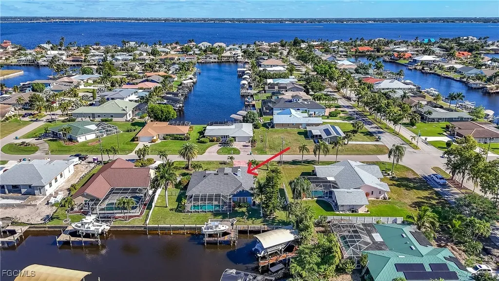 3316 SE 19th Place Cape Coral FL 33904