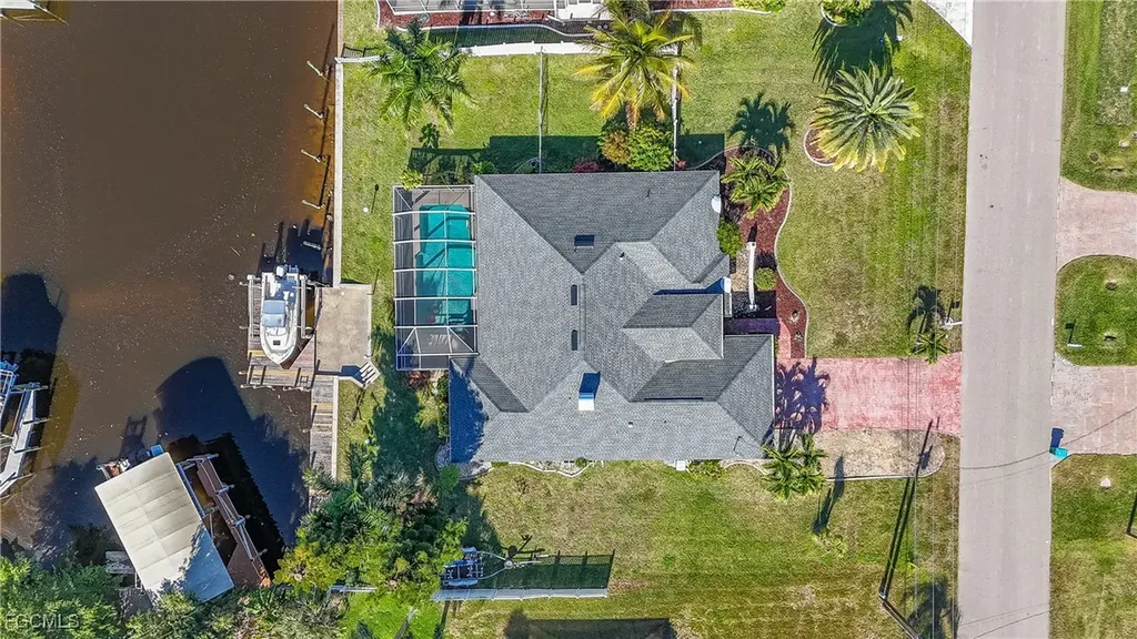 3316 SE 19th Place Cape Coral FL 33904