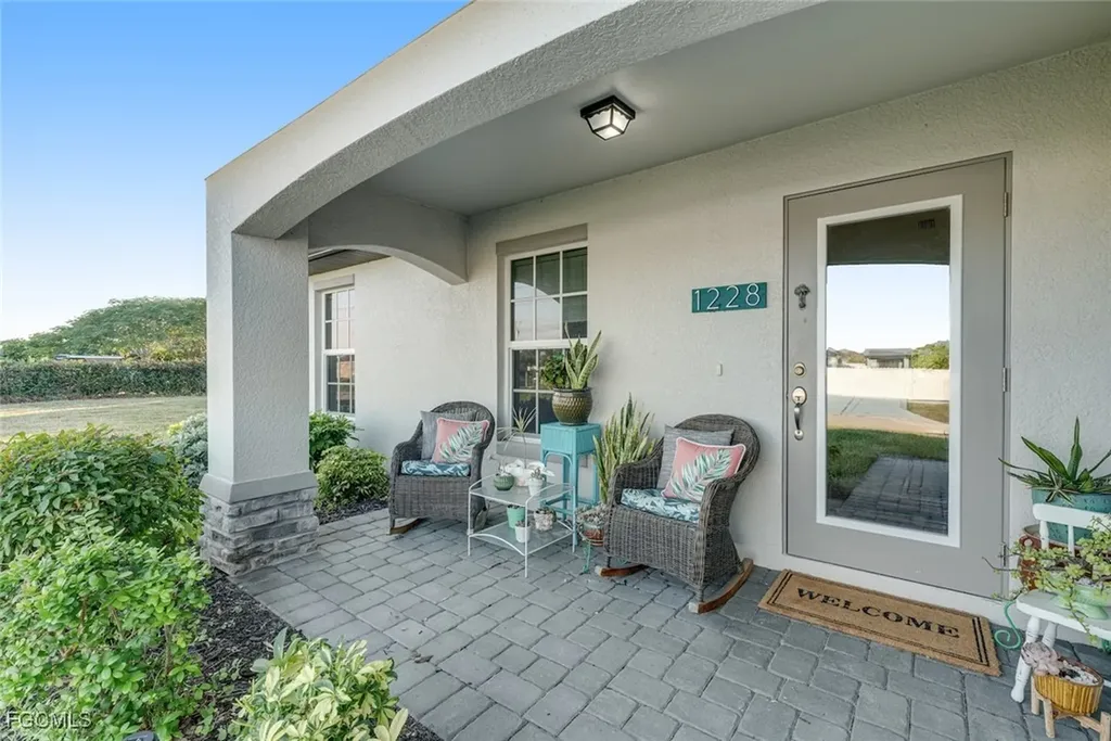 1228 NW 12th Avenue Cape Coral FL 33993