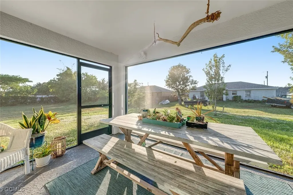 1228 NW 12th Avenue Cape Coral FL 33993