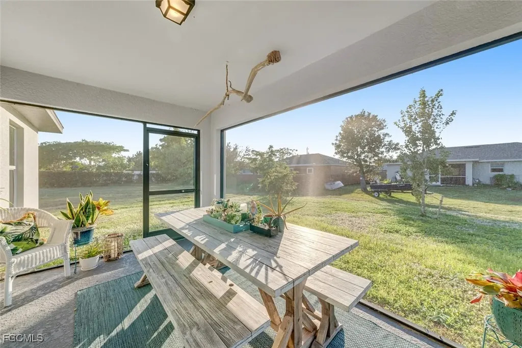 1228 NW 12th Avenue Cape Coral FL 33993