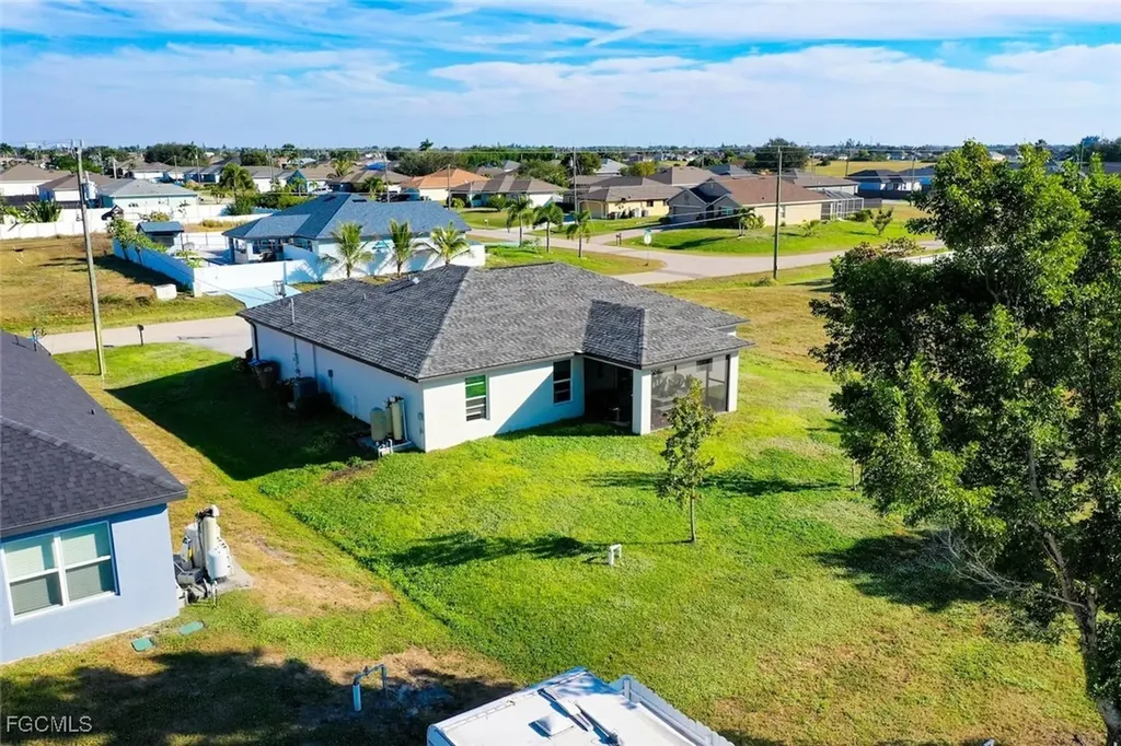 1228 NW 12th Avenue Cape Coral FL 33993