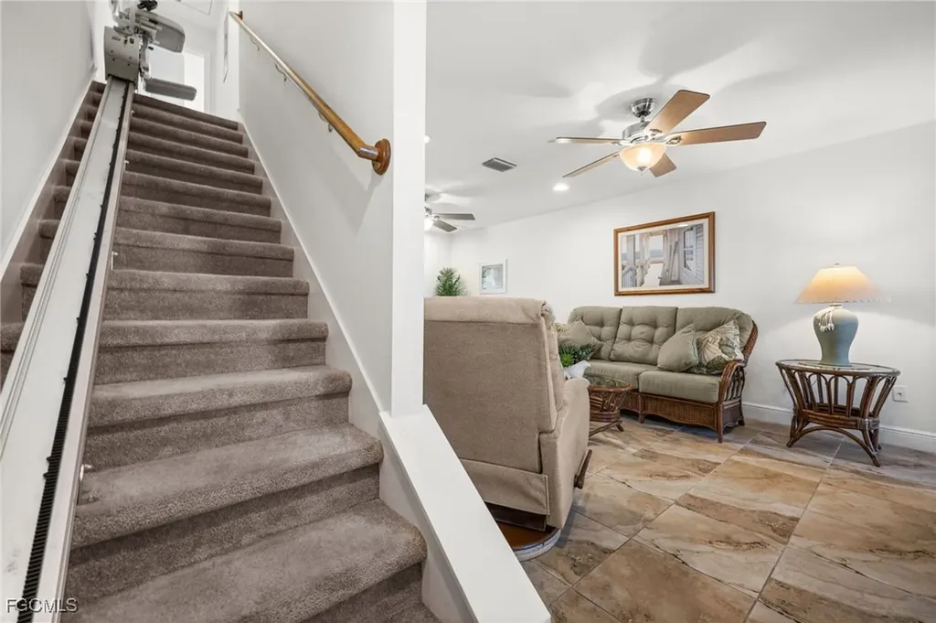 4803 SW Santa Barbara Court Cape Coral FL 33914