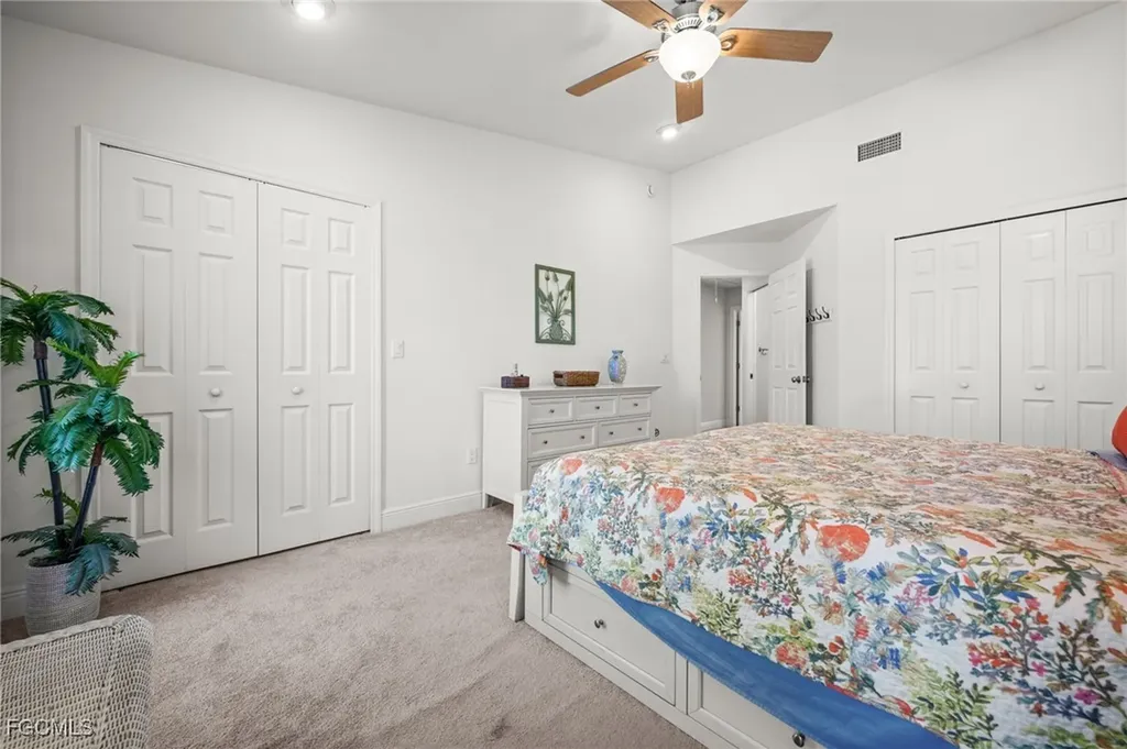 4803 SW Santa Barbara Court Cape Coral FL 33914
