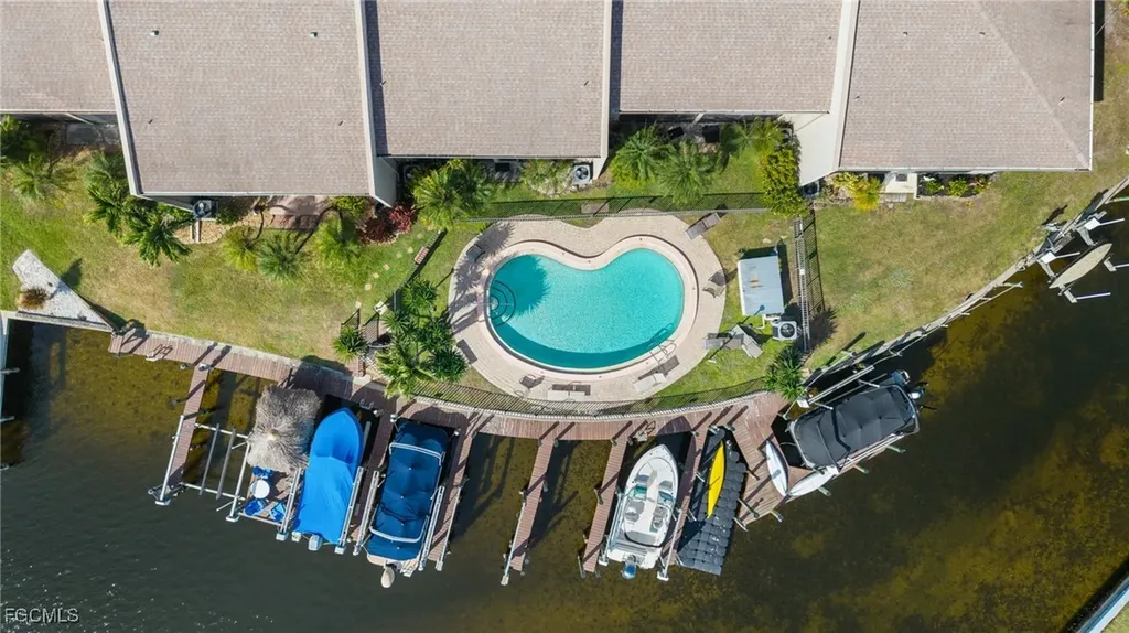 4803 SW Santa Barbara Court Cape Coral FL 33914