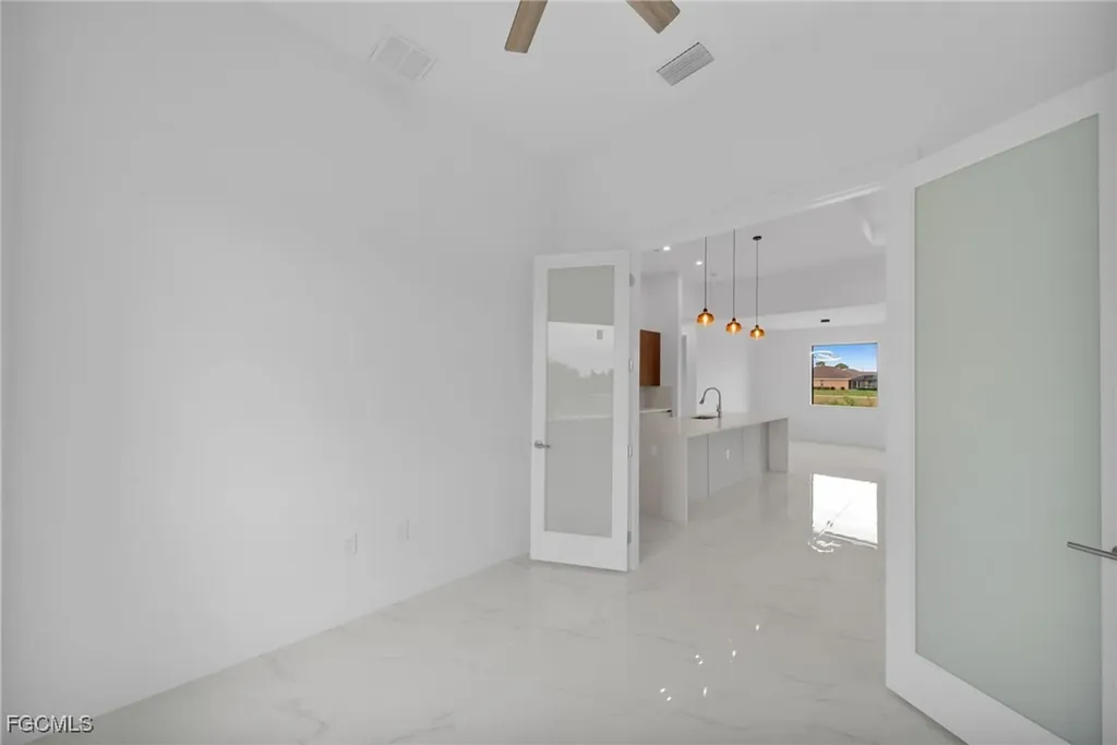 1007 NW 23rd Avenue Cape Coral FL 33993