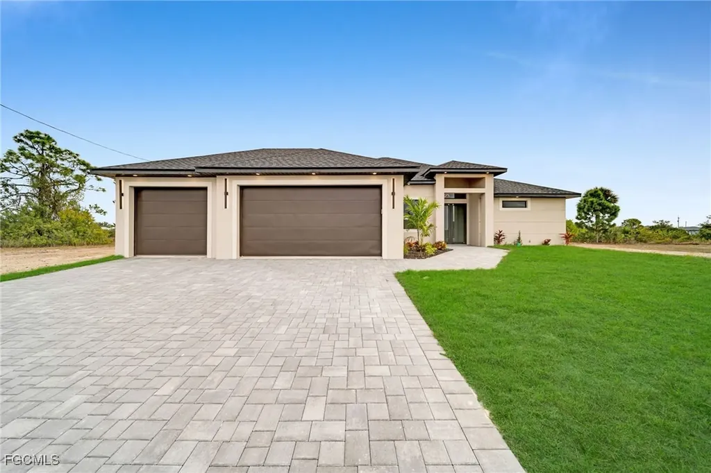 1007 NW 23rd Avenue Cape Coral FL 33993