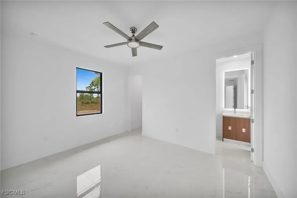 1007 NW 23rd Avenue Cape Coral FL 33993