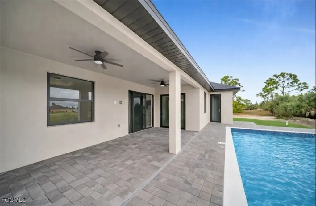 1007 NW 23rd Avenue Cape Coral FL 33993