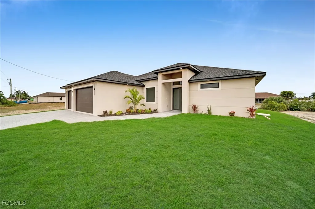 1007 NW 23rd Avenue Cape Coral FL 33993