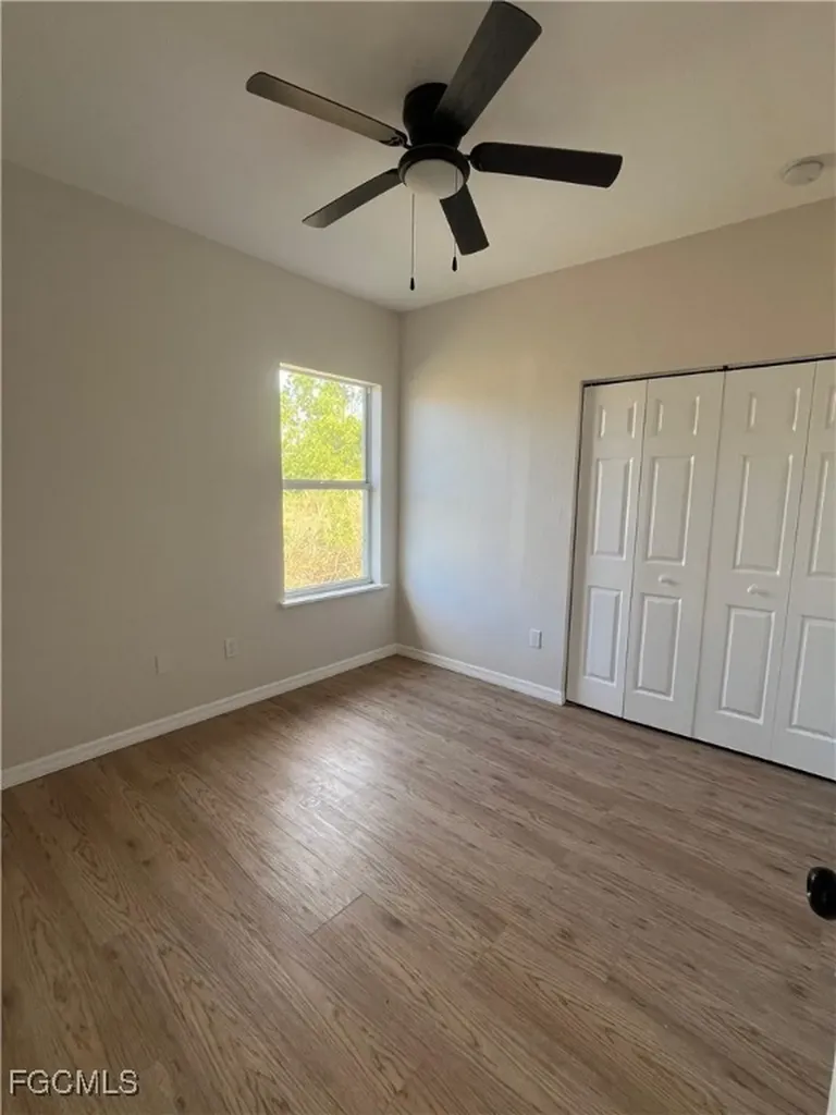 5336/5338 29th Street SW Lehigh Acres FL 33973