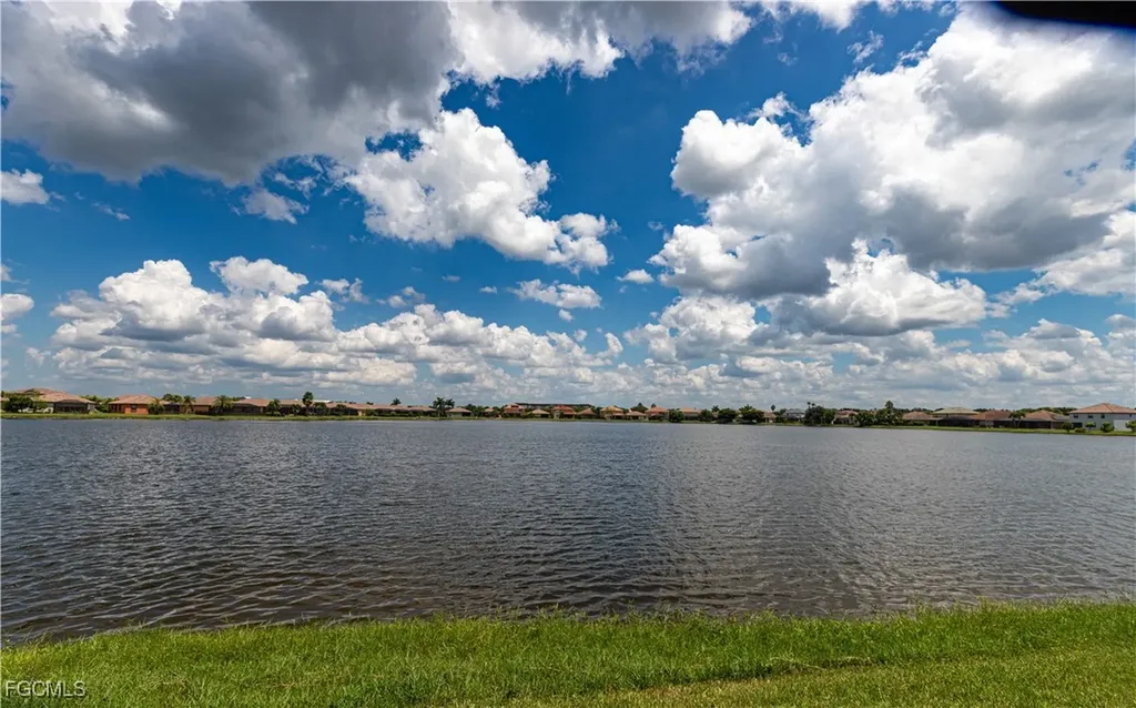 2769 Via Piazza Loop Fort Myers FL 33905