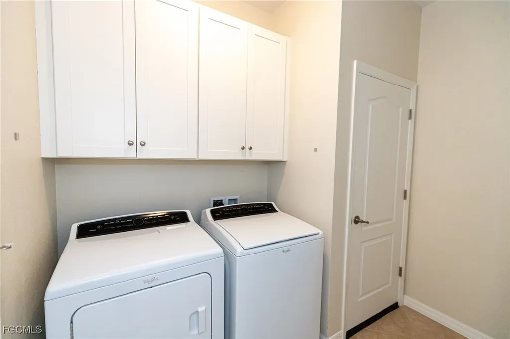 2769 Via Piazza Loop Fort Myers FL 33905