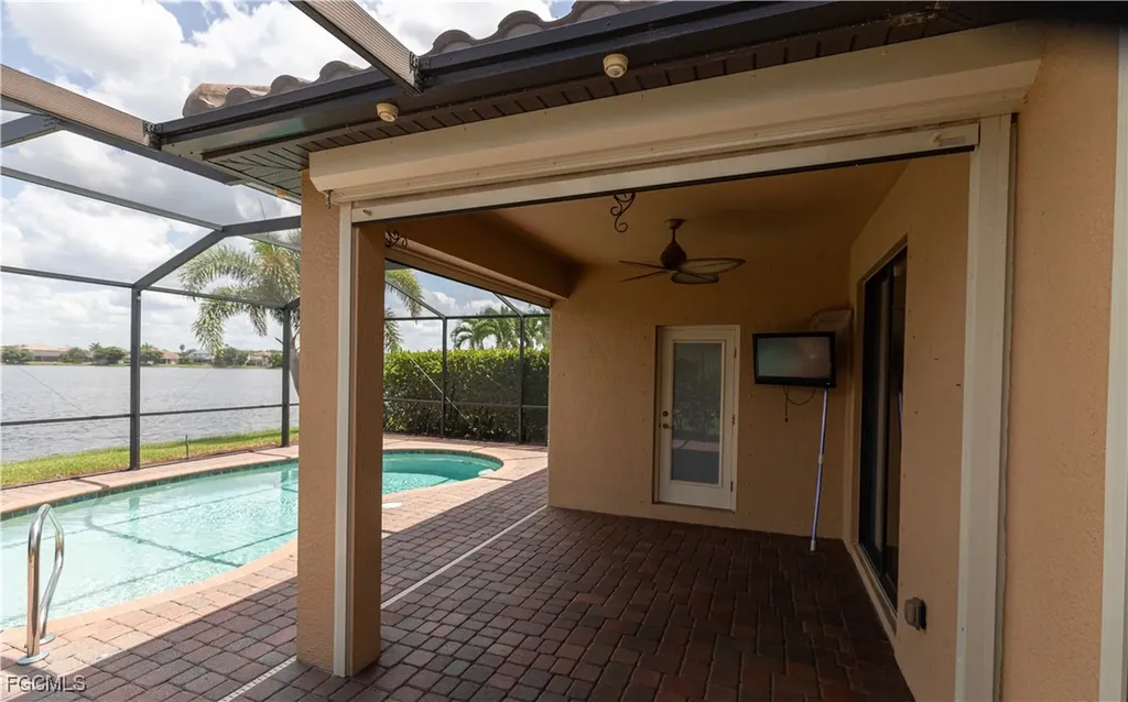 2769 Via Piazza Loop Fort Myers FL 33905